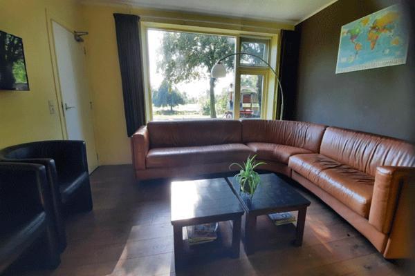 De Opkikker 10 Persoons Vakantiehuis Met Hottub Giethoorn Zewnętrze zdjęcie